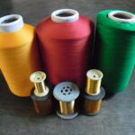 Quelle est la différence entre polyester et nylon ?